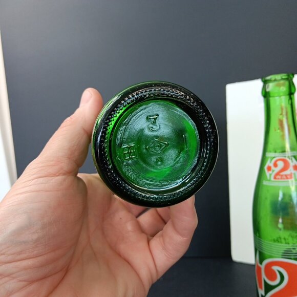 Vintage 2 WAY 10 Oz Glass Pop Bottle Pair Of 2pcs Rare Bottles! - Picture 9 of 13